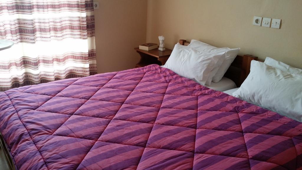 Foivos Hotel Loutra Edipsou  Buitenkant foto